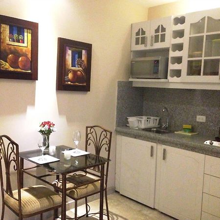 El Patio Suites II Guayaquil Exteriér fotografie