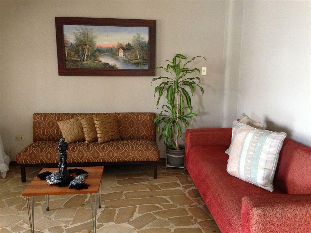 El Patio Suites II Guayaquil Exteriér fotografie