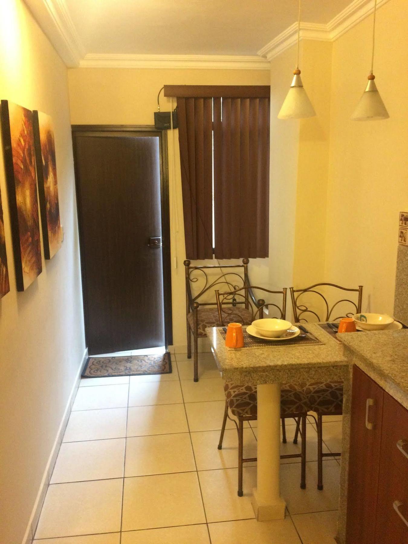 El Patio Suites II Guayaquil Exteriér fotografie
