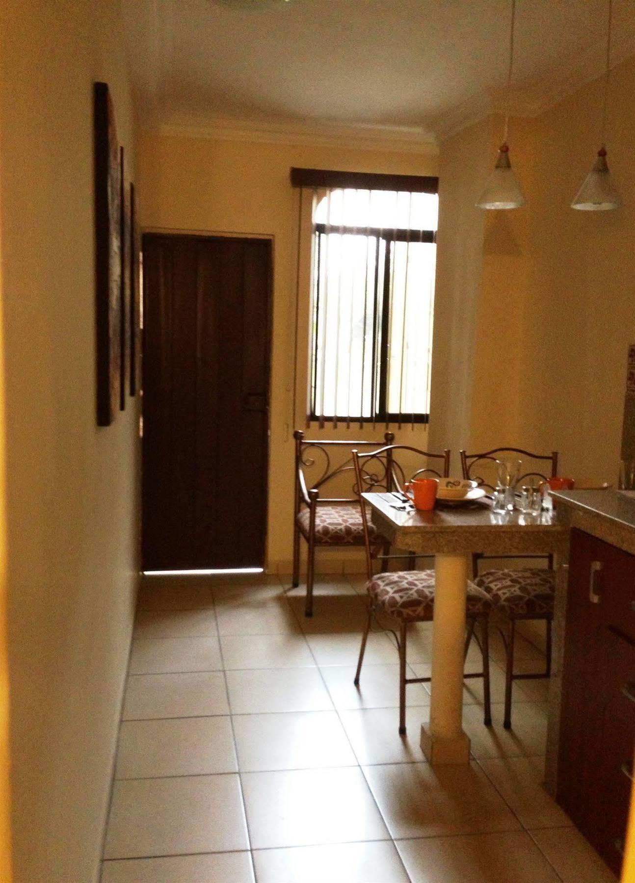 El Patio Suites II Guayaquil Exteriér fotografie